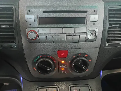 Lancia Musa 1.4 8v Platinum ecochic Gpl - Immagine 12