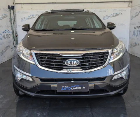 Kia Sportage 1.7 crdi Plus 2wd - Immagine 3