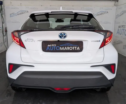 Toyota C-HR 1.8h Business e-cvt - Immagine 6