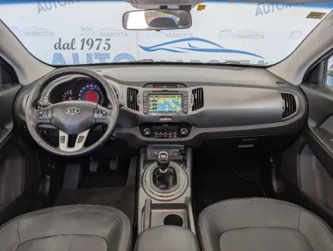 Kia Sportage 1.7 crdi Plus 2wd - Immagine 8