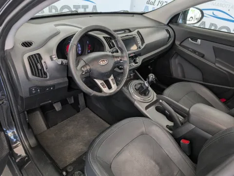 Kia Sportage 1.7 crdi Plus 2wd - Immagine 12