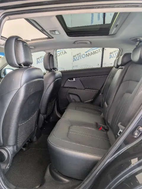 Kia Sportage 1.7 crdi Plus 2wd - Immagine 23