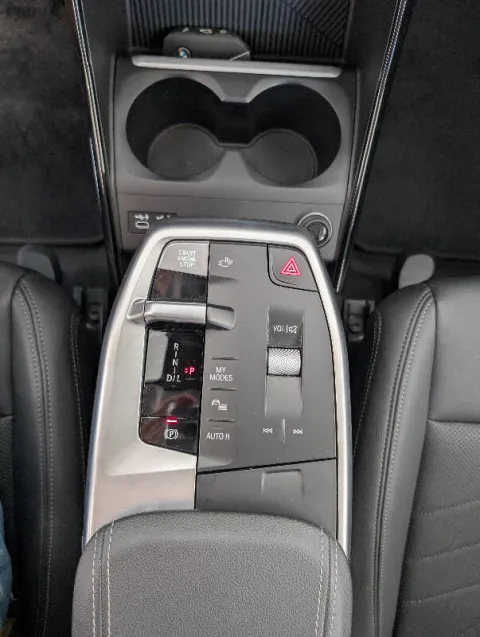 BMW 220i Active Tourer mhev 48V Luxury auto - Immagine 18
