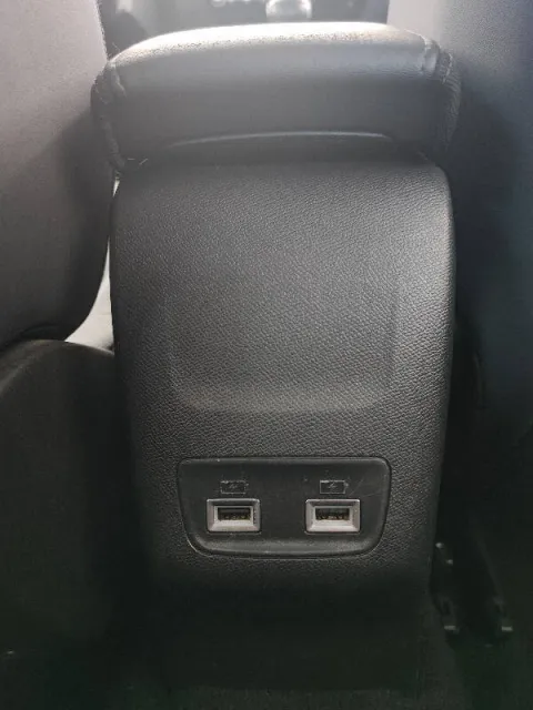 Peugeot 2008 1.2 puretech Allure s&s 130cv - Immagine 22