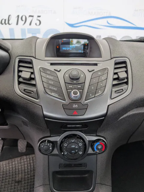 Ford Fiesta 5p 1.5 tdci 75cv - Immagine 13