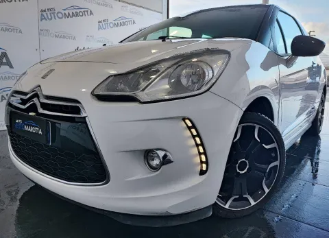 Citroen DS3 1.6 vti Just Black 120cv - Immagine 2