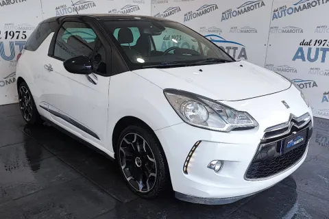 Citroen DS3 1.6 vti Just Black 120cv - Immagine 4