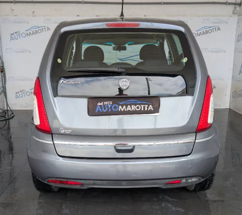 Lancia Musa 1.3 mjt Platino 90cv - Immagine 6