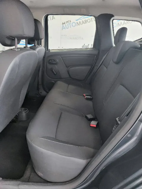 Dacia Duster 1.5 dci Prestige 4x2 s&s 90cv - Immagine 16
