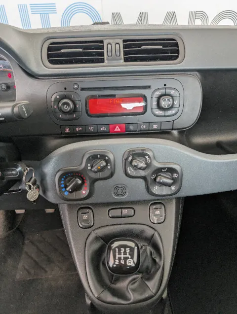 Fiat Panda 1.2 Easy 69cv - Immagine 12