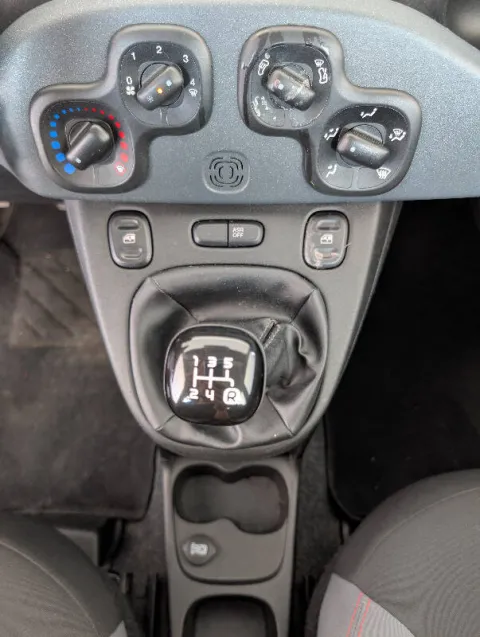 Fiat Panda 1.2 Easy 69cv - Immagine 13