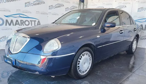 Lancia Thesis 2.4 jtd 20v Emblema - Immagine 1