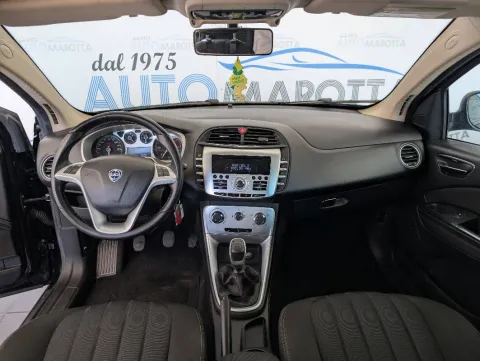 Lancia Delta 1.6 mjt Gold 105cv - Immagine 8