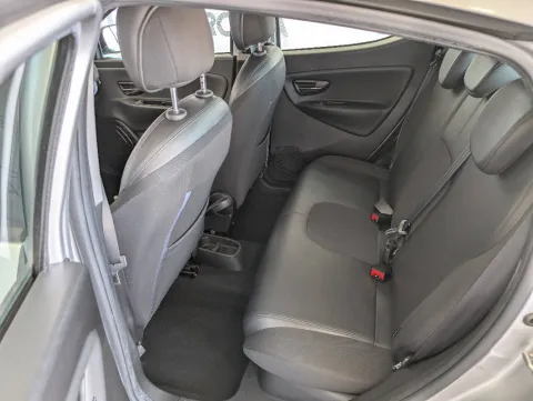 Lancia Ypsilon 1.2 8v Platinum 69cv - Immagine 11
