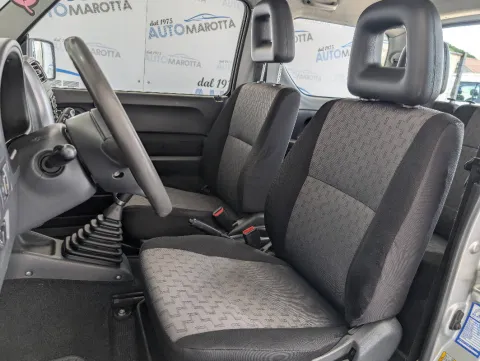 Suzuki Jimny 1.5 ddis td 4wd - Immagine 8