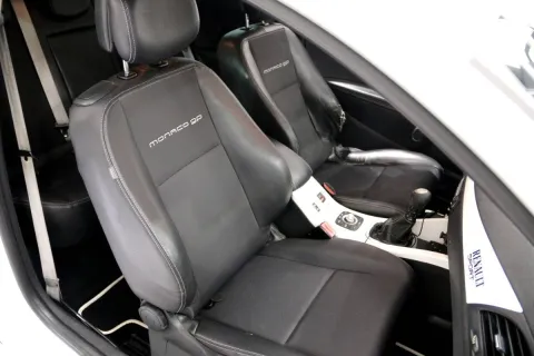 Renault Megane Coupe 1.9 dci Monaco Gp - Immagine 25