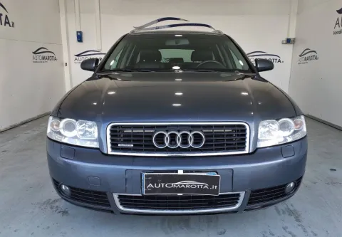 Audi A4 Avant 2.5 V6 tdi quattro 180cv - Immagine 2