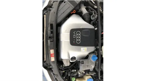 Audi A4 Avant 2.5 V6 tdi quattro 180cv - Immagine 21