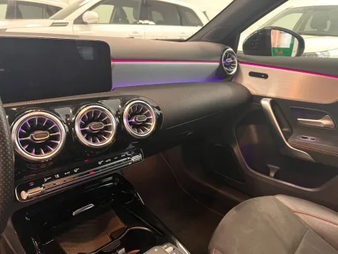 Mercedes A AMG 35 4matic auto - Immagine 10