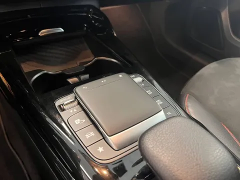 Mercedes A AMG 35 4matic auto - Immagine 18