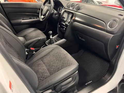 Suzuki Vitara 1.4h Top 2wd - Immagine 8