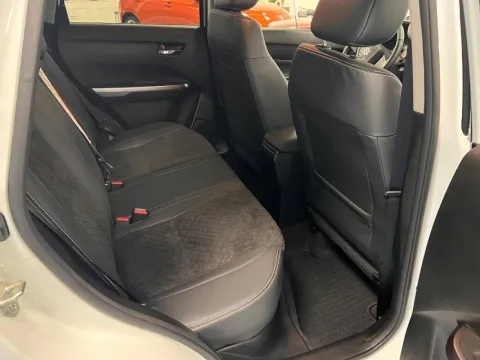 Suzuki Vitara 1.4h Top 2wd - Immagine 10