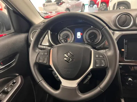 Suzuki Vitara 1.4h Top 2wd - Immagine 11