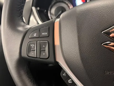 Suzuki Vitara 1.4h Top 2wd - Immagine 12