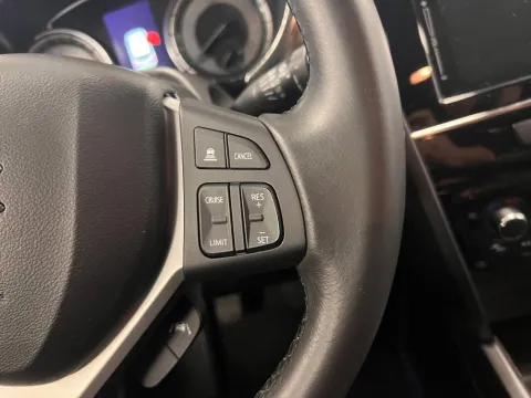 Suzuki Vitara 1.4h Top 2wd - Immagine 13
