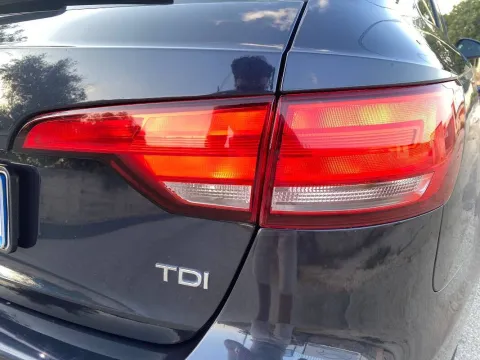 Audi A4 Avant 30 2.0 tdi Business Sport 122cv s-tronic my16 - Immagine 9