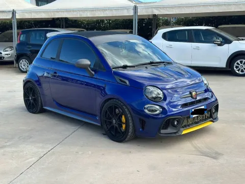 Abarth 595C 1.4 t-jet Competizione 180cv my19 - Immagine 2