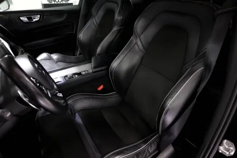 Volvo XC60 2.0 d4 R-design geartronic - Immagine 13