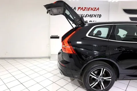 Volvo XC60 2.0 d4 R-design geartronic - Immagine 27