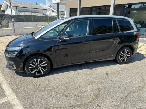 Citroen C4 Grand Spacetourer 1.5 bluehdi Shine s&s 130cv eat8 - Immagine 3