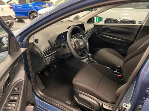 Hyundai i20 1.2 mpi Connectline 79cv mt - Immagine 9