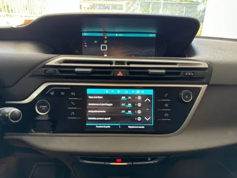 Citroen C4 Grand Spacetourer 1.5 bluehdi Shine s&s 130cv eat8 - Immagine 13