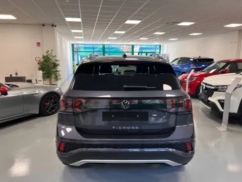 Volkswagen T-Cross 1.0 tsi R-Line Plus 115cv dsg - Immagine 5