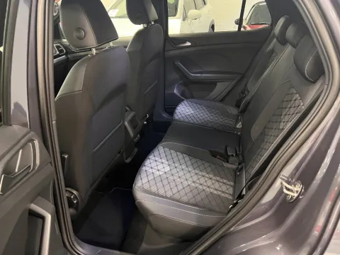 Volkswagen T-Cross 1.0 tsi R-Line Plus 115cv dsg - Immagine 11
