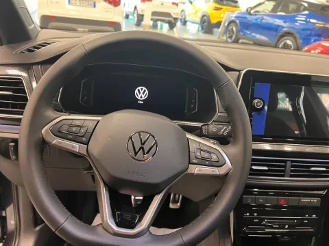 Volkswagen T-Cross 1.0 tsi R-Line Plus 115cv dsg - Immagine 16
