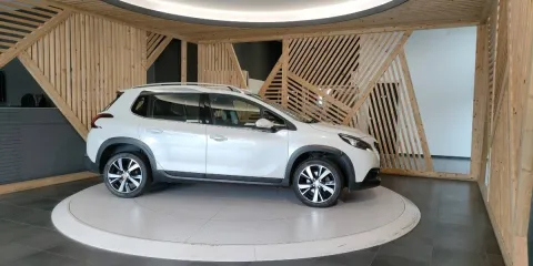 Peugeot 2008 1.6 bluehdi Allure s&s 120cv my16 - Immagine 4