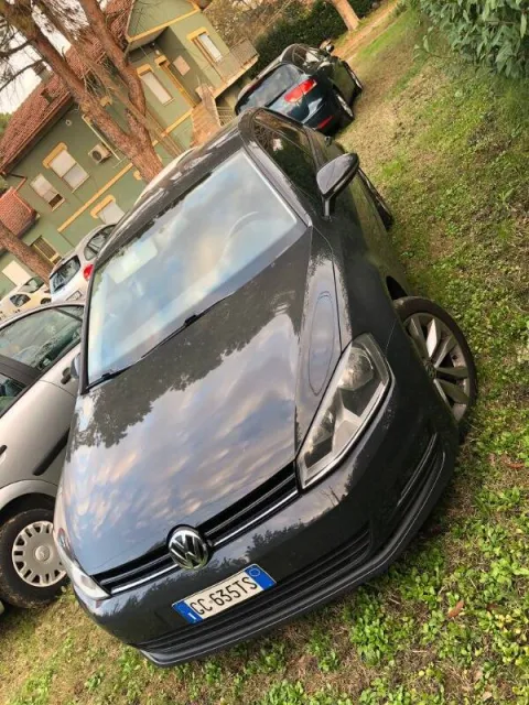 Volkswagen Golf 5p 1.6 tdi Trendline 90cv - Immagine 3