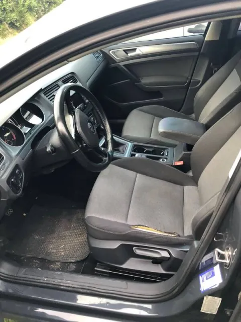 Volkswagen Golf 5p 1.6 tdi Trendline 90cv - Immagine 6