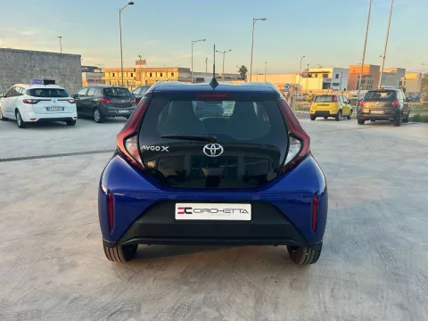 Toyota Aygo X 1.0 Active 72cv - Immagine 11