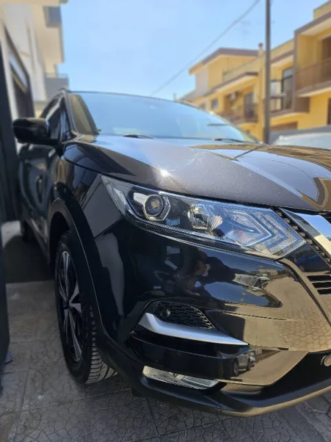 Nissan Qashqai 1.6 dci Tekna 2wd 130cv - Immagine 4