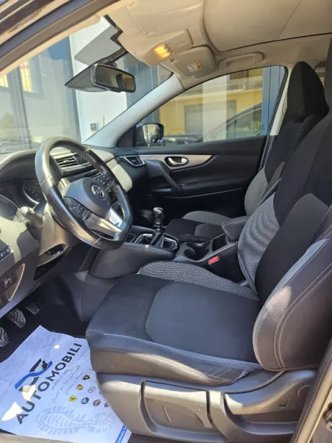 Nissan Qashqai 1.6 dci Tekna 2wd 130cv - Immagine 7