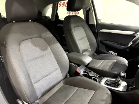 Audi Q3 2.0 tdi Business quattro 150cv s-tronic - Immagine 24