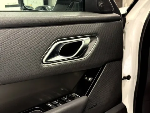 Land Rover Range Rover Velar 2.0d i4 mhev 4wd 204cv auto - Immagine 12
