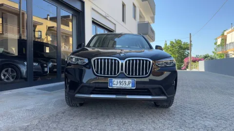 BMW X3 sdrive18d mhev 48V auto - Immagine 2