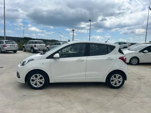 Hyundai i10 1.0 Classic - Immagine 5