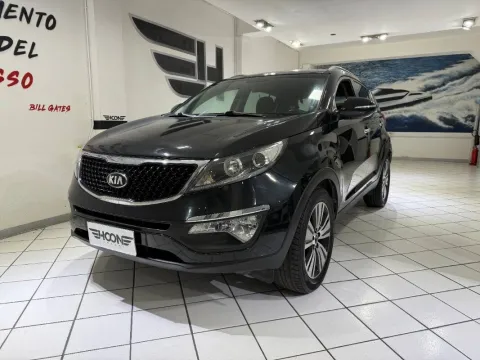 Kia Sportage 1.7 crdi High Tech stop&go 2wd - Immagine 2